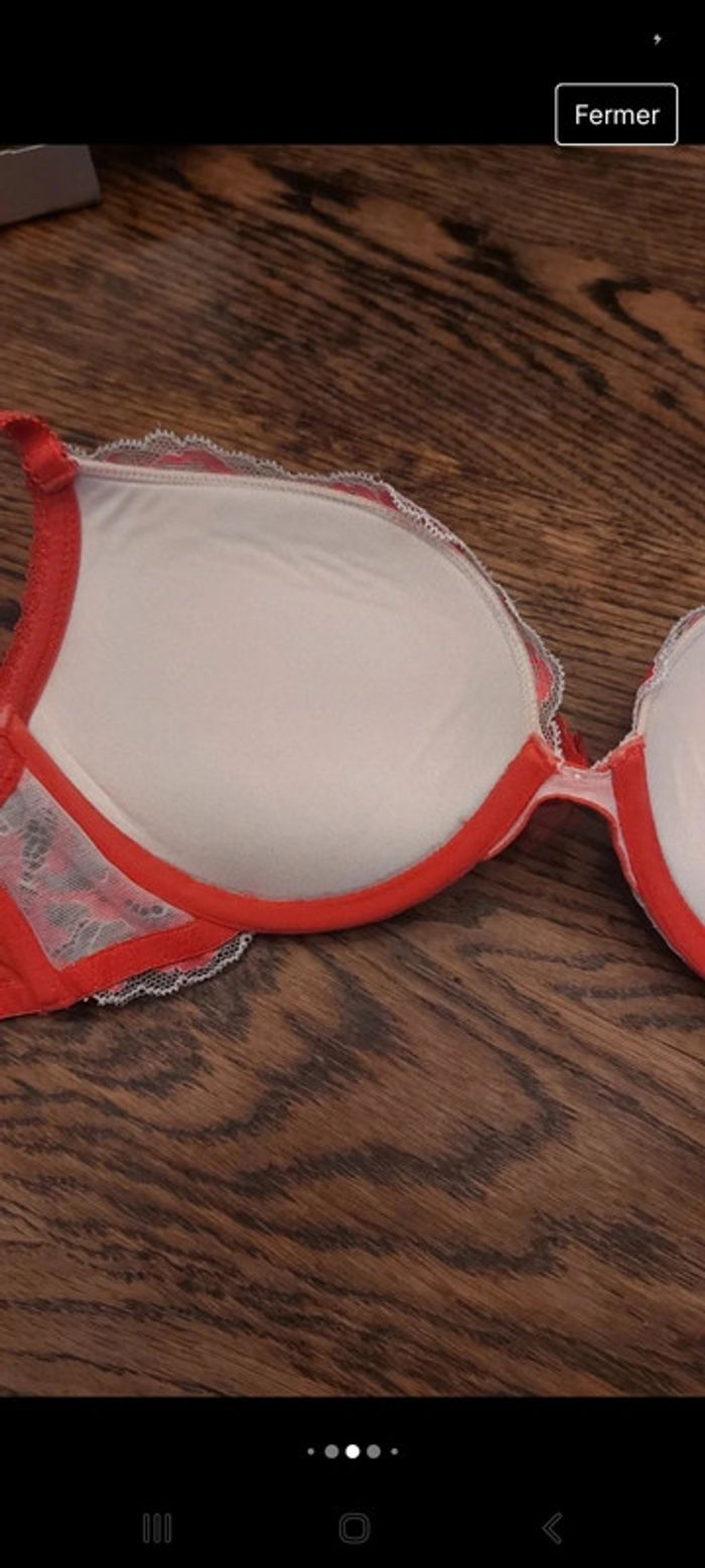 Soutien gorge push up Hunkemöller fr 90B - photo numéro 9