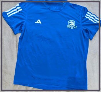T-shirt Adidas Boston Athletic Association taille L bleu