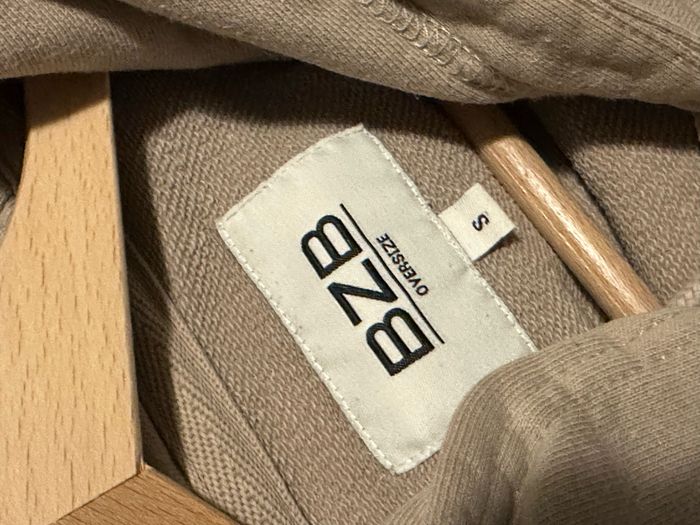 Sweat à capuche beige - photo numéro 3