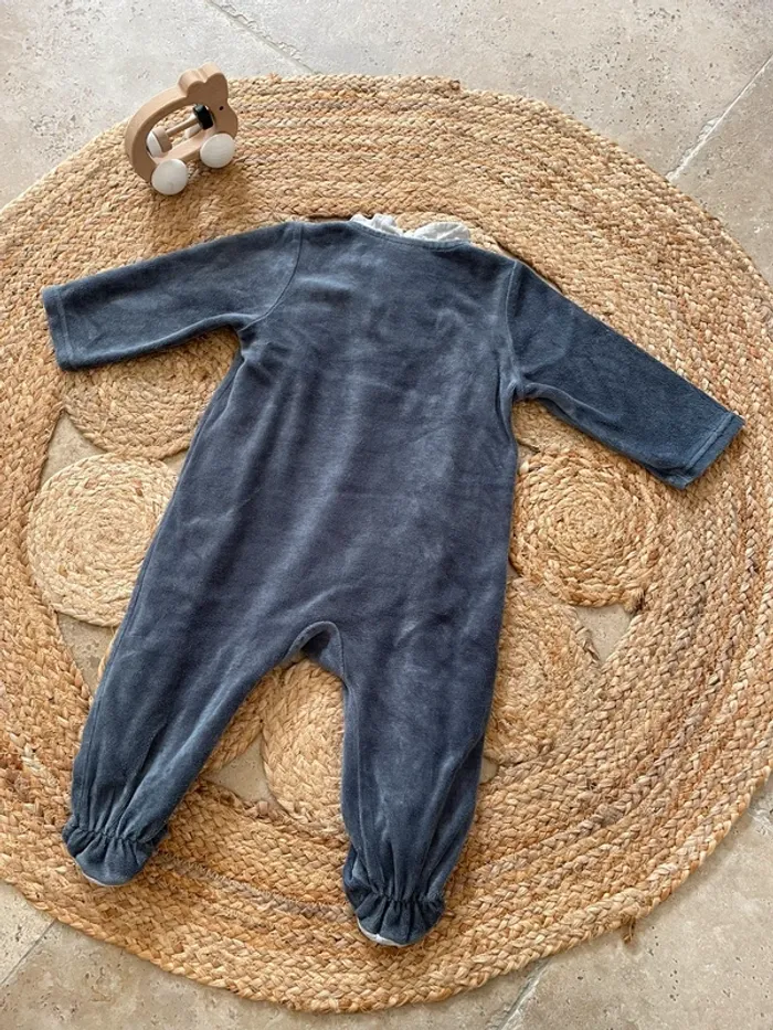 Pyjama velours 9 mois - photo numéro 3
