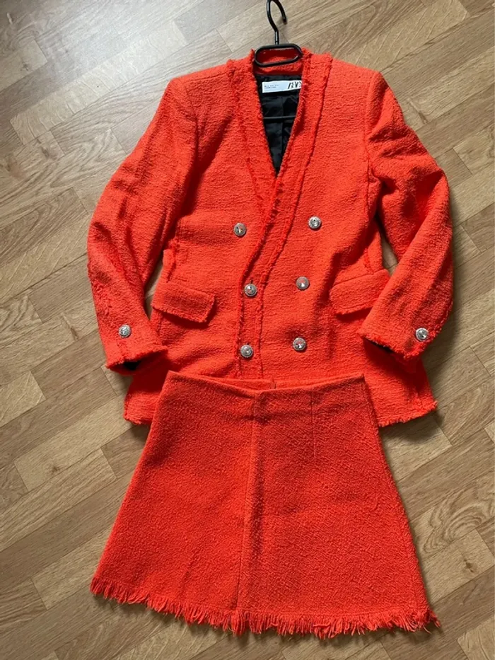 Ensemble tailleur Zara tweed veste blazer + jupe en taille S - photo numéro 20