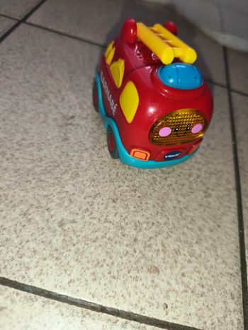 Tut tut bolide Barnabé le pompier