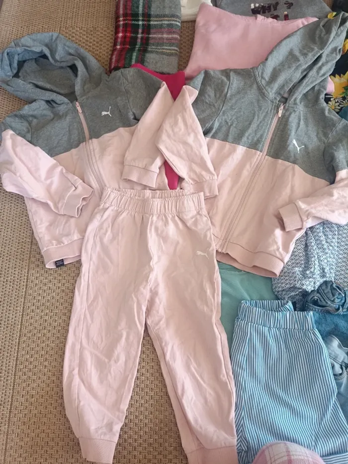 Lot revendeur 70 vêtements 3-4ans - photo numéro 2