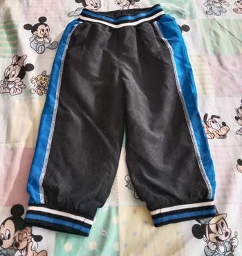 Pantalon de jogging garçon taille 18 mois