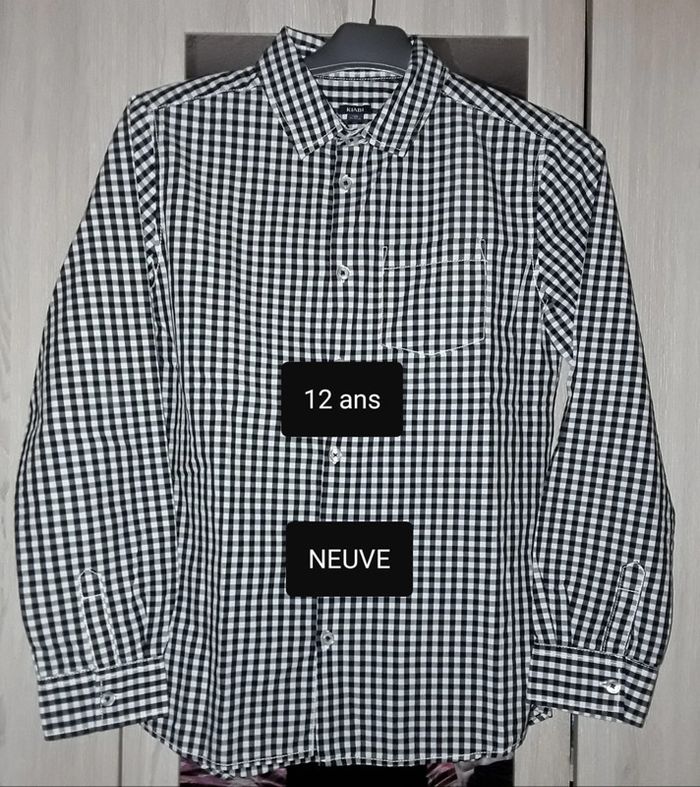 🔵 Chemise NEUVE en 12 ans 🔵