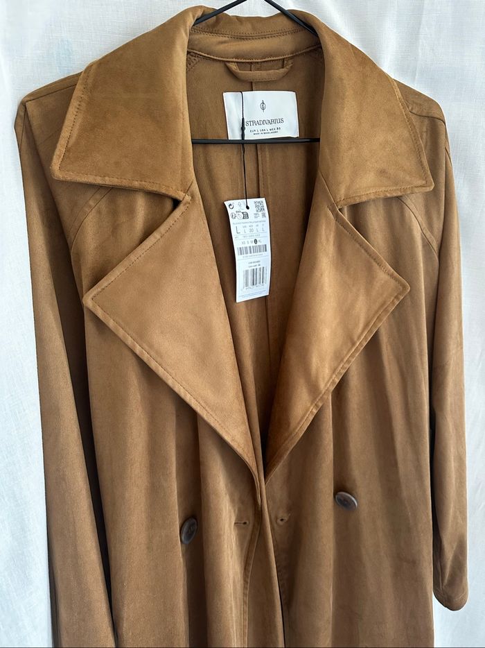 Trench en suédine camel Stradivarius - photo numéro 2