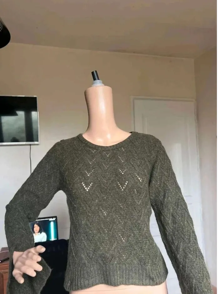 Superbe pull vintage vert kaki - taille XS/S