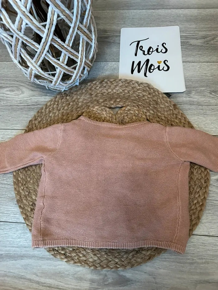 Gilet croisé 3 mois - photo numéro 6