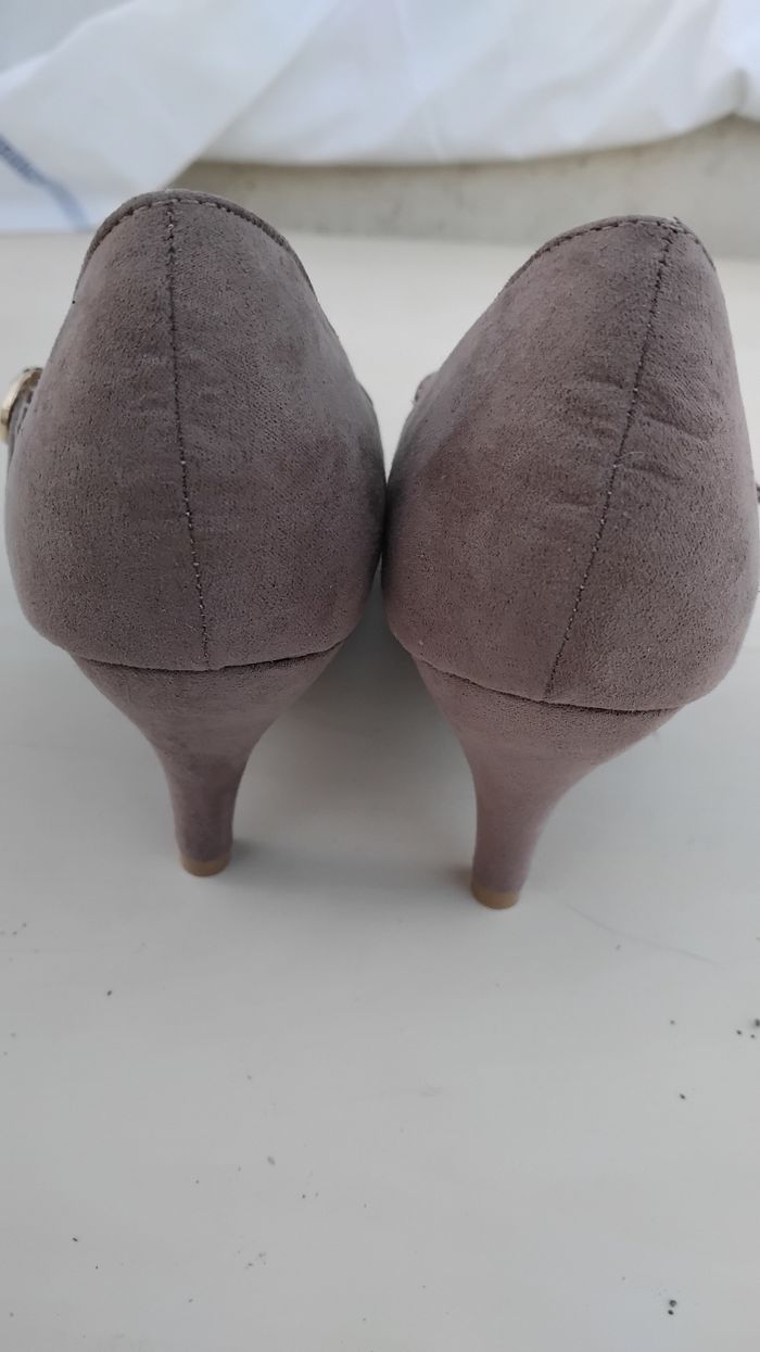 Escarpins - photo numéro 3