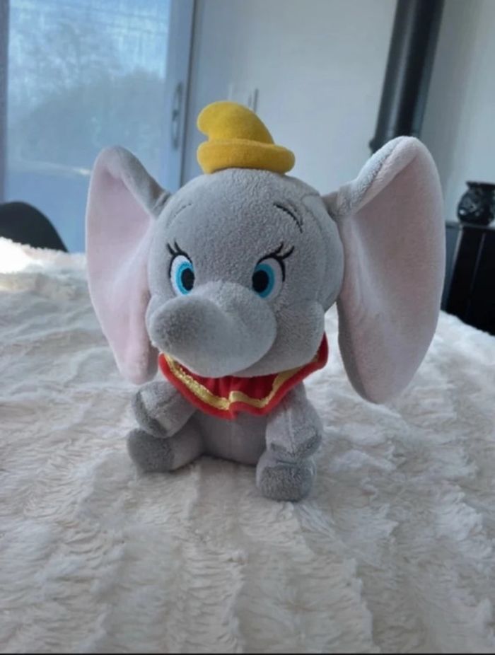 Peluche dumbo