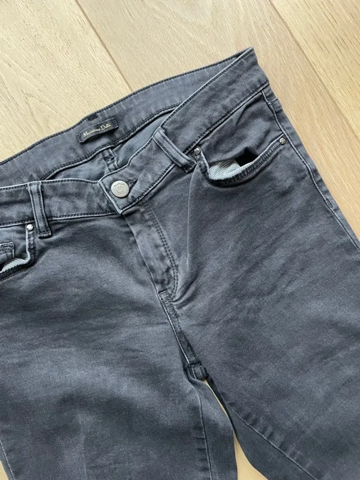 Jeans neuf Massimo Dutti 38 - photo numéro 2