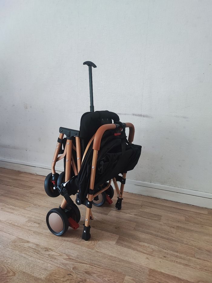 Poussette 20 jours d'utilisation - photo numéro 3