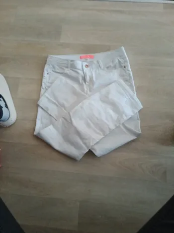 Jean cache cache
