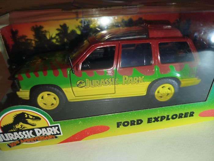 Jada Toys Jurassic Park 30ême Anniversaire Ford Explorer 1/32 - photo numéro 2