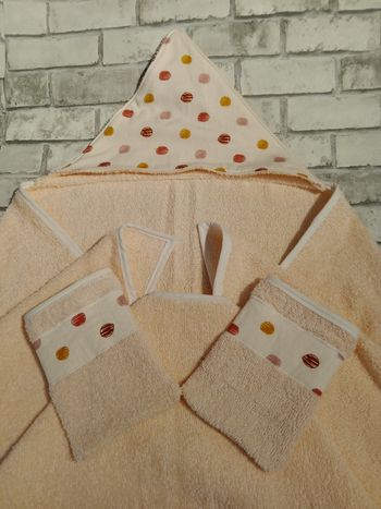 Cape de bain + 2 gant de toilette