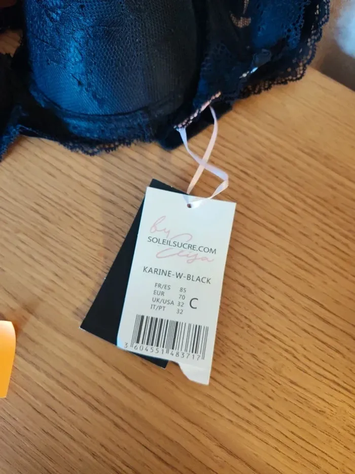Soutien gorge NEUF avec étiquette noir dos dentelle Soleil sucré rembourré 85C - photo numéro 12