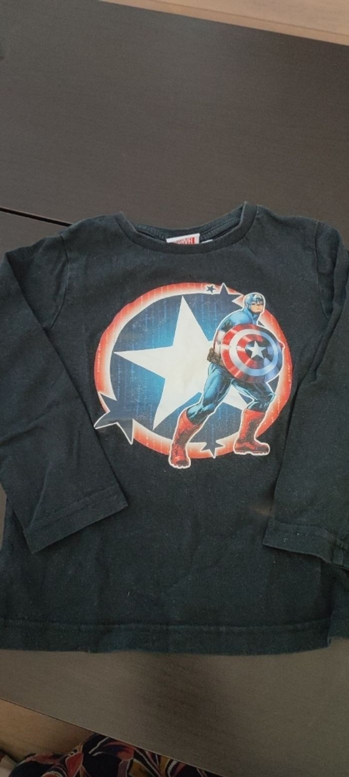 Tee shirt captain america