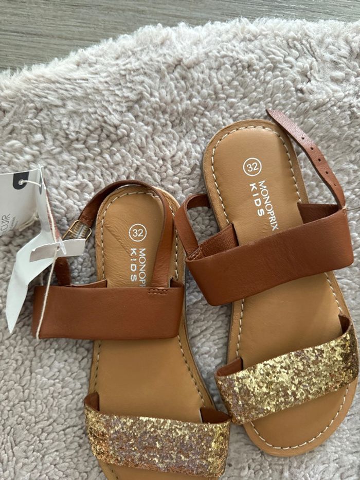 Sandale Monoprix cuir taille 32 - photo numéro 3