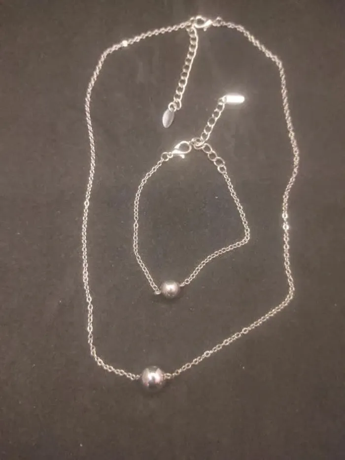 Parure collier + bracelet Neuf