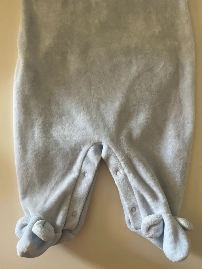 Barboteuse velour broder lapins 3 mois 🐇 - photo numéro 3