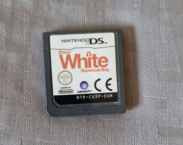 Jeu Nintendo DS shaun White snowboarding