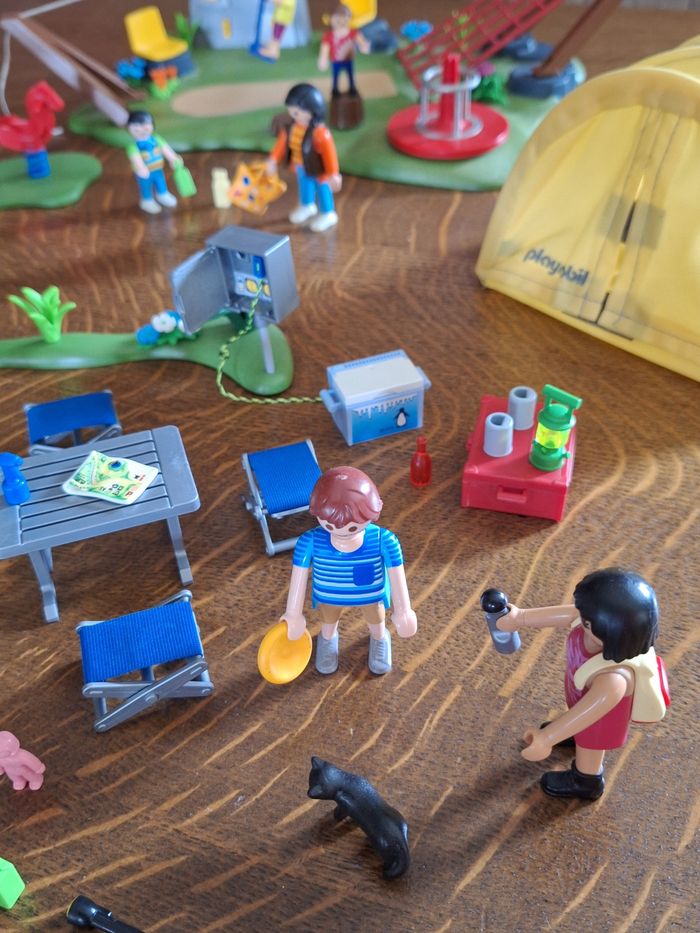 Playmobil camping + tyrolienne COMPLET 100 % - photo numéro 3