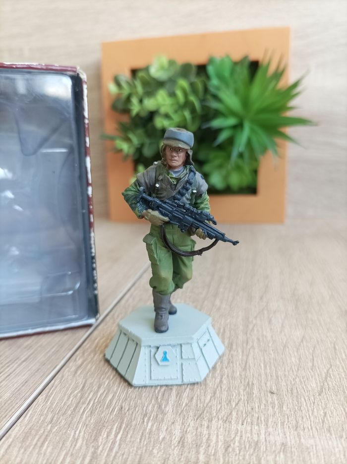 Figurine pièce d'échecs star wars rebel Commando Altaya - photo numéro 1