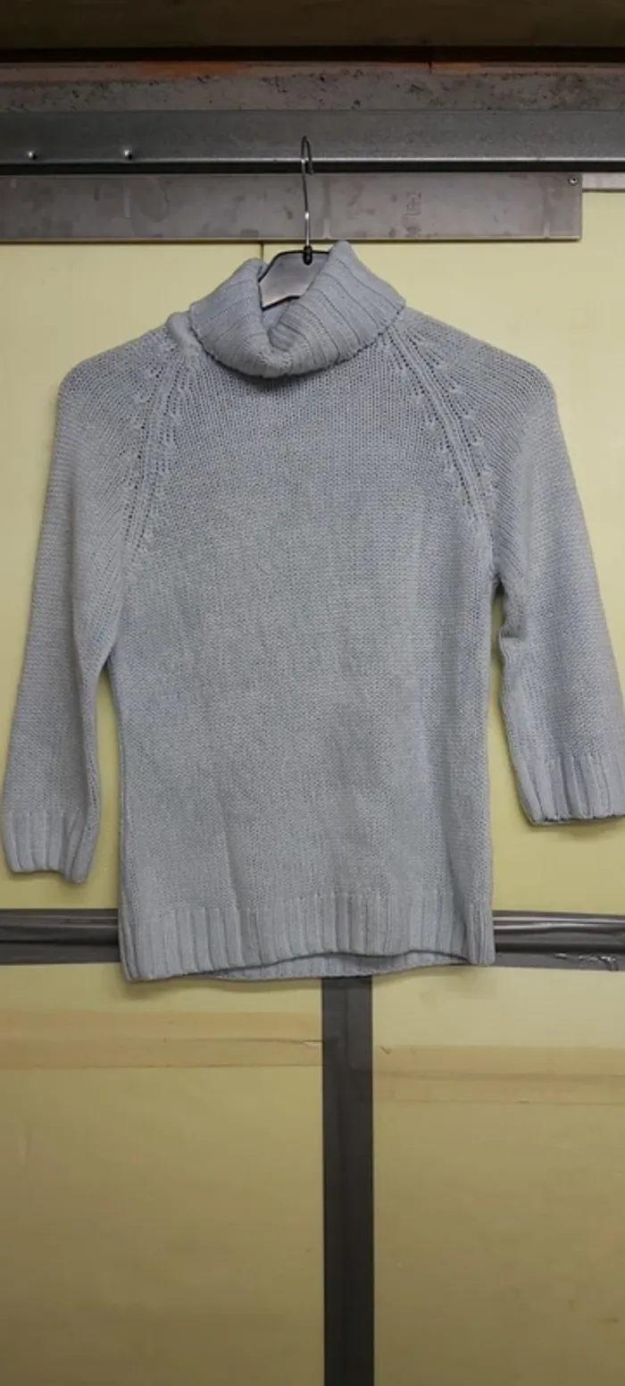 Pull col roulé