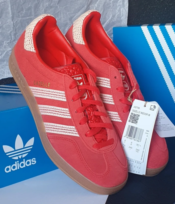 Spéciale Adidas Handball taille 39