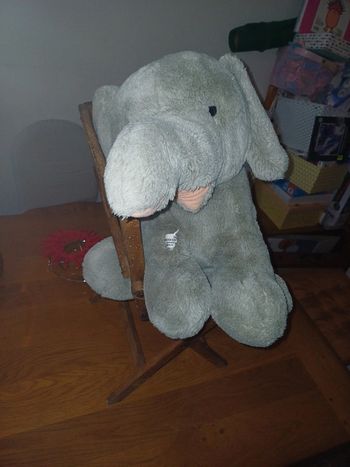 Peluche éléphant