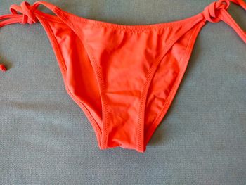 Bas de maillot de bain uni orange – Golden Lady – Neuf avec étiquette – Taille 38