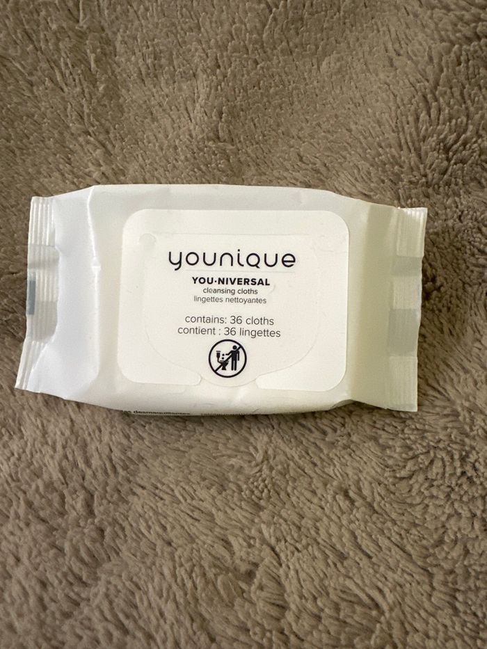 Lingettes démaquillantes Younique