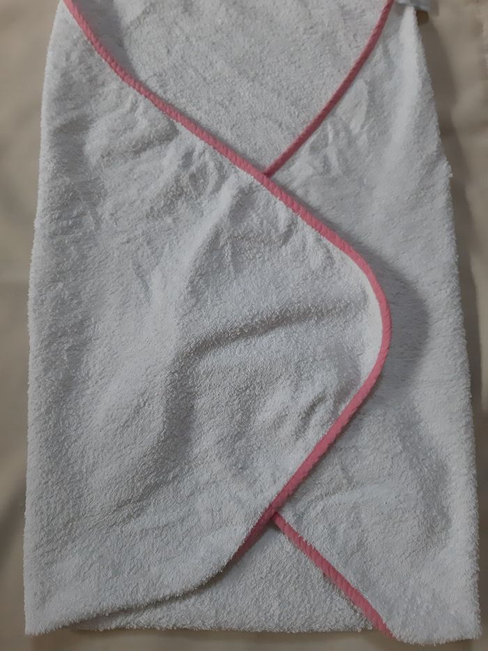 Cape de bain fille - 90 × 90 cm - de 0 à 3 ans - photo numéro 3