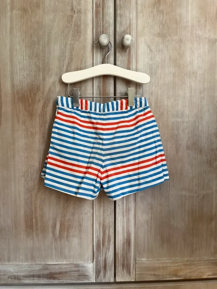 Jupe short léger t. 4 ans - photo numéro 2