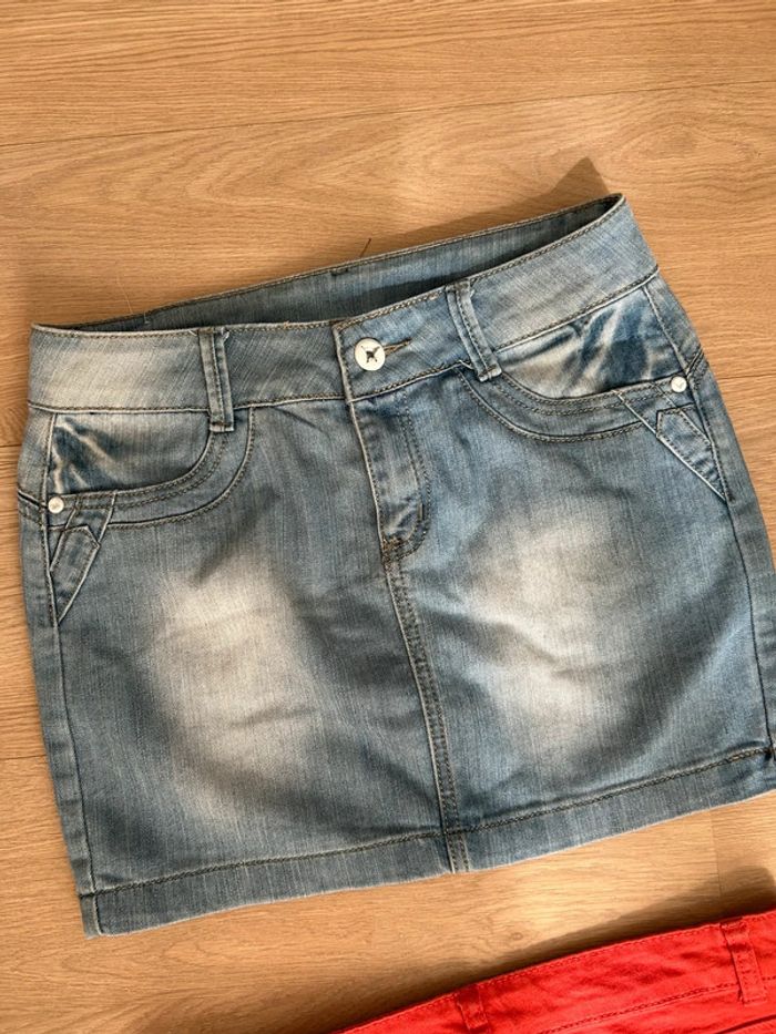 Lot de 2 jupes en jean taille 40 (L) très bon état - photo numéro 5