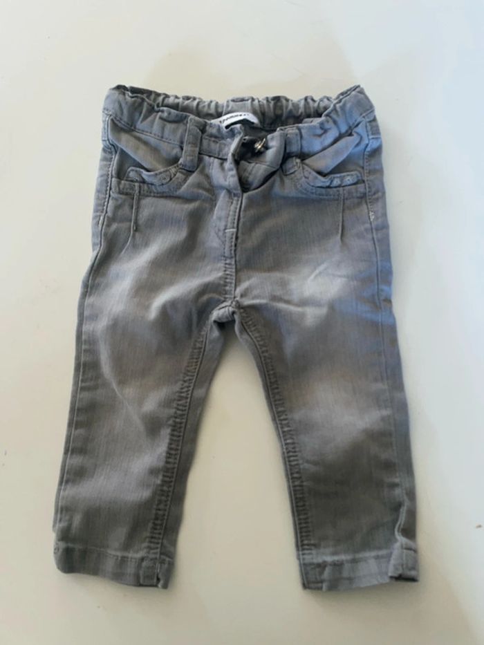 Jeans fille gris 3 pommes 12 mois