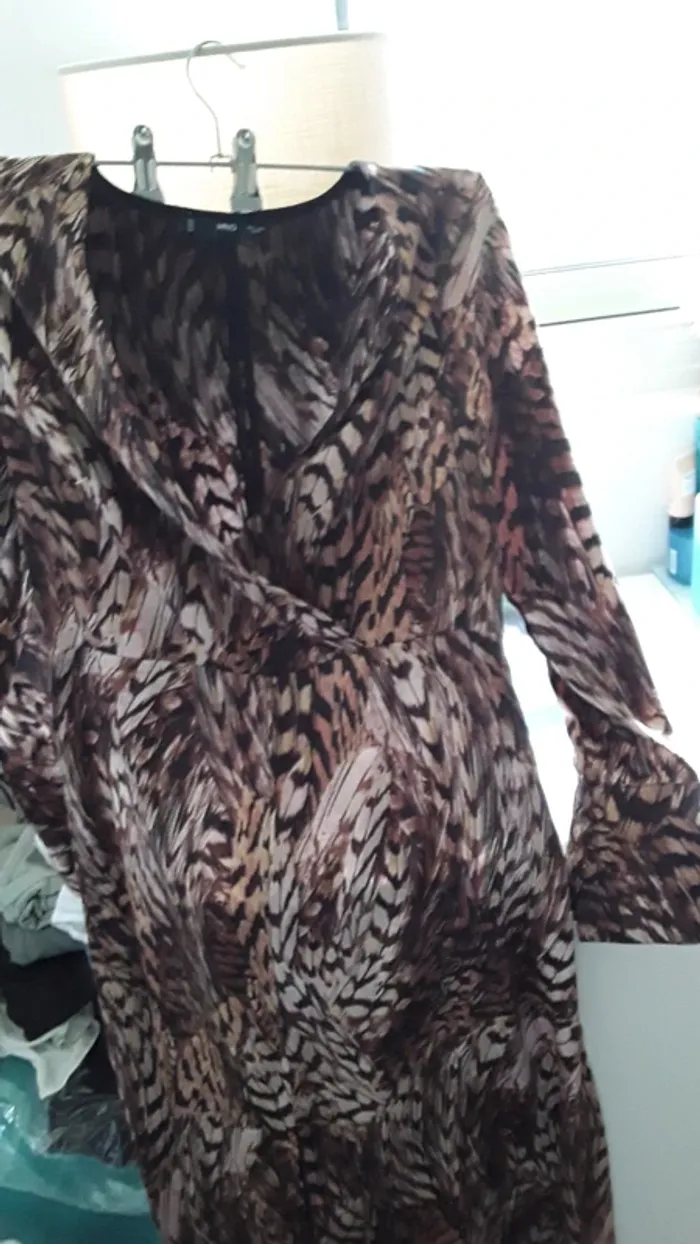 Robe léopard mango t38 comme neuve - photo numéro 2