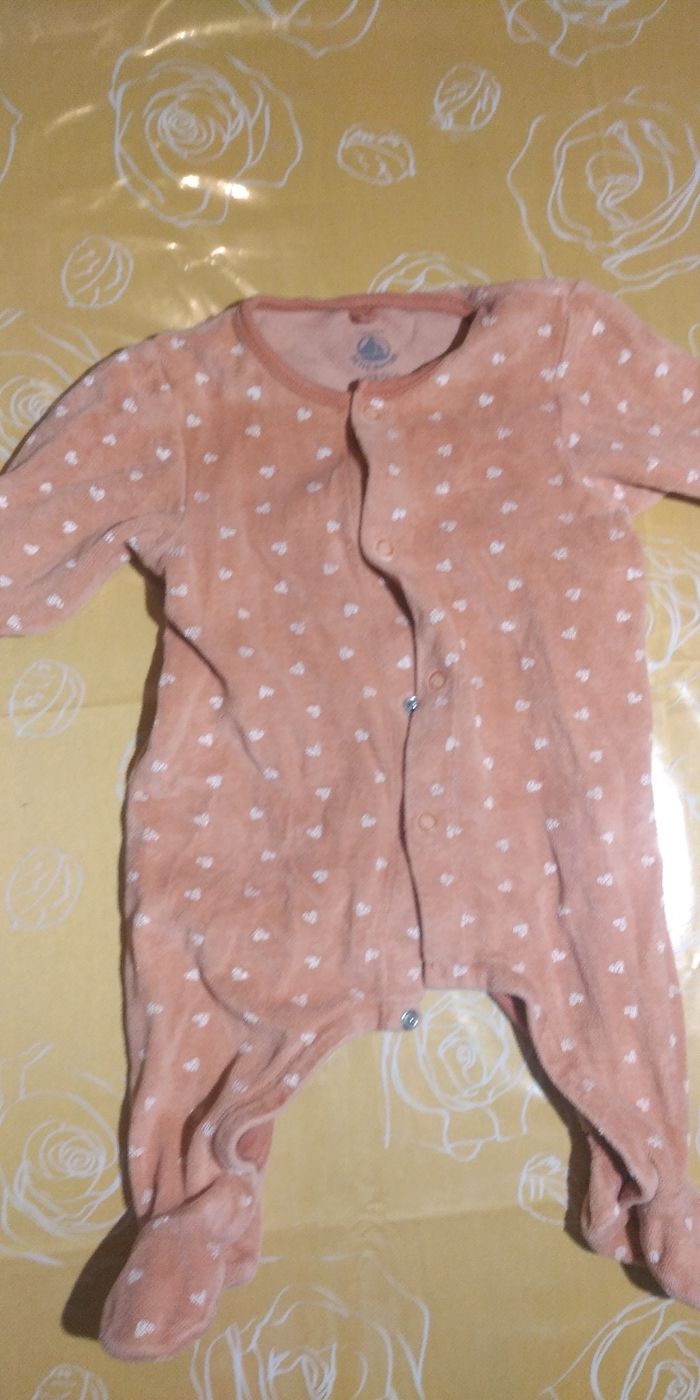 Lot 4 pyjamas - 1mois - photo numéro 3