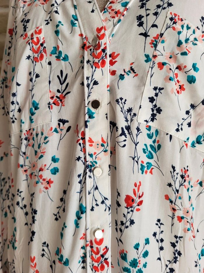 Blouse fluide boutonnée fleuri - photo numéro 6