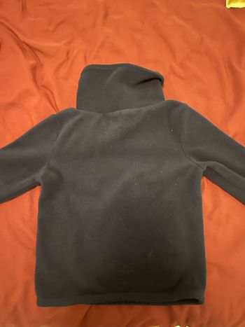 Pull licorne c&a taille 3 ans