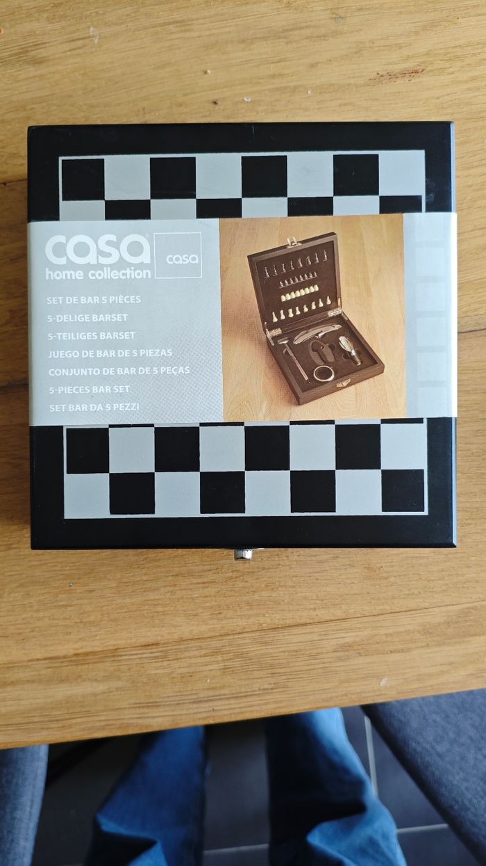 Set de bar 5 pièces avec jeux d'échecs de marque Casa neuf