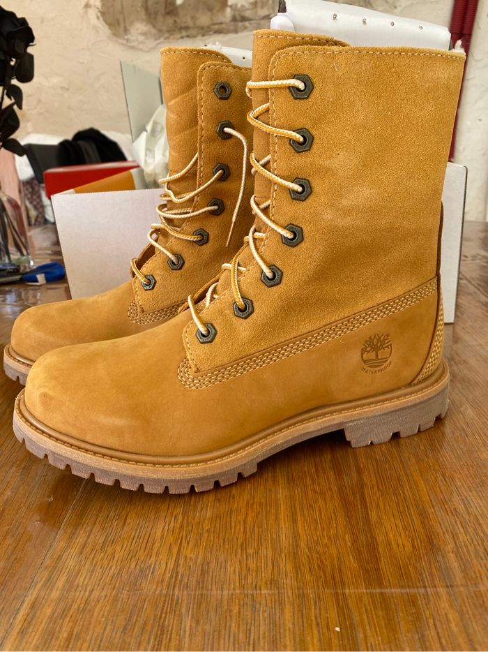 Bottines Timberland Femme taille 38 - photo numéro 3