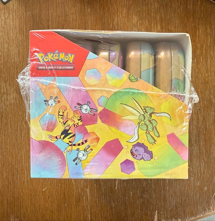 Display Pokémon Mini Tin Q4 2023 série 151 - photo numéro 3