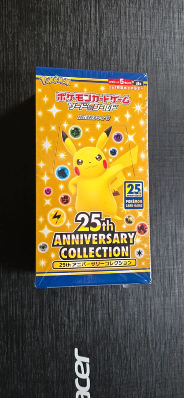 Display pokémon 25th
