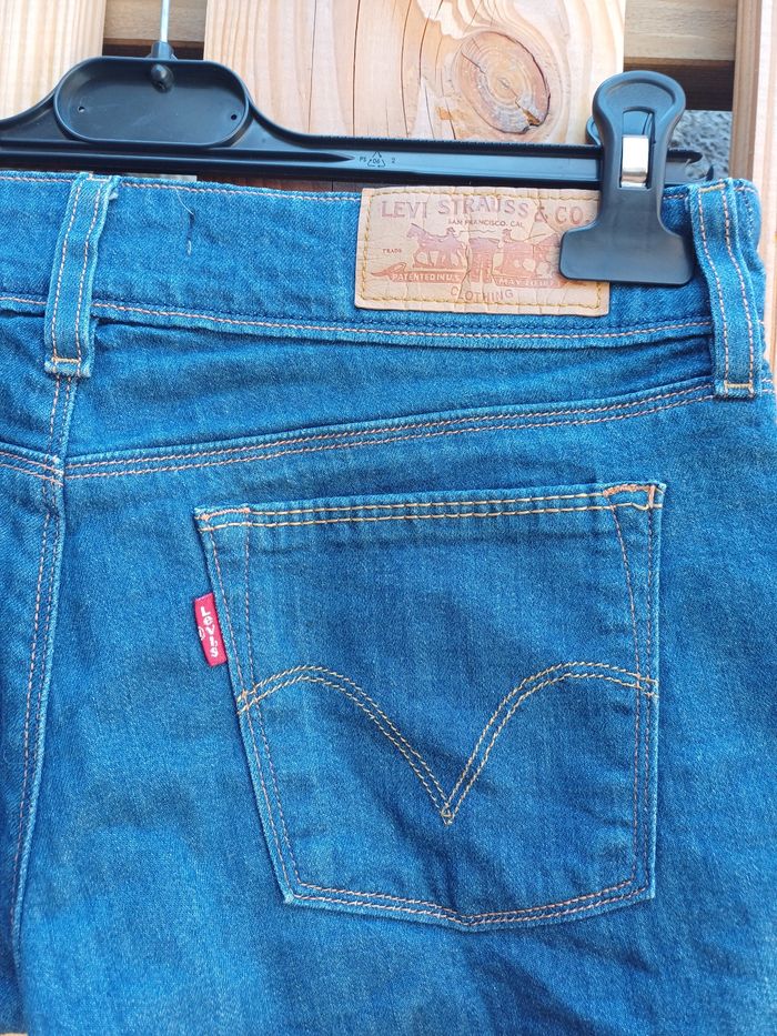 Joli short en jean bleu Levi's et Kiliwatch - photo numéro 7