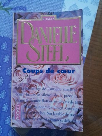 Livre de Danielle Steel "Coups de coeur"