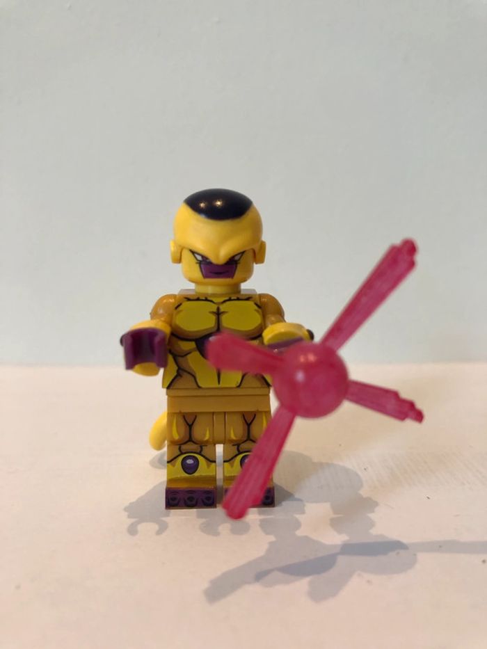 Figurine type lego Dragon Ball Z