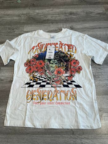 Tee shirt neuf Bershka XS