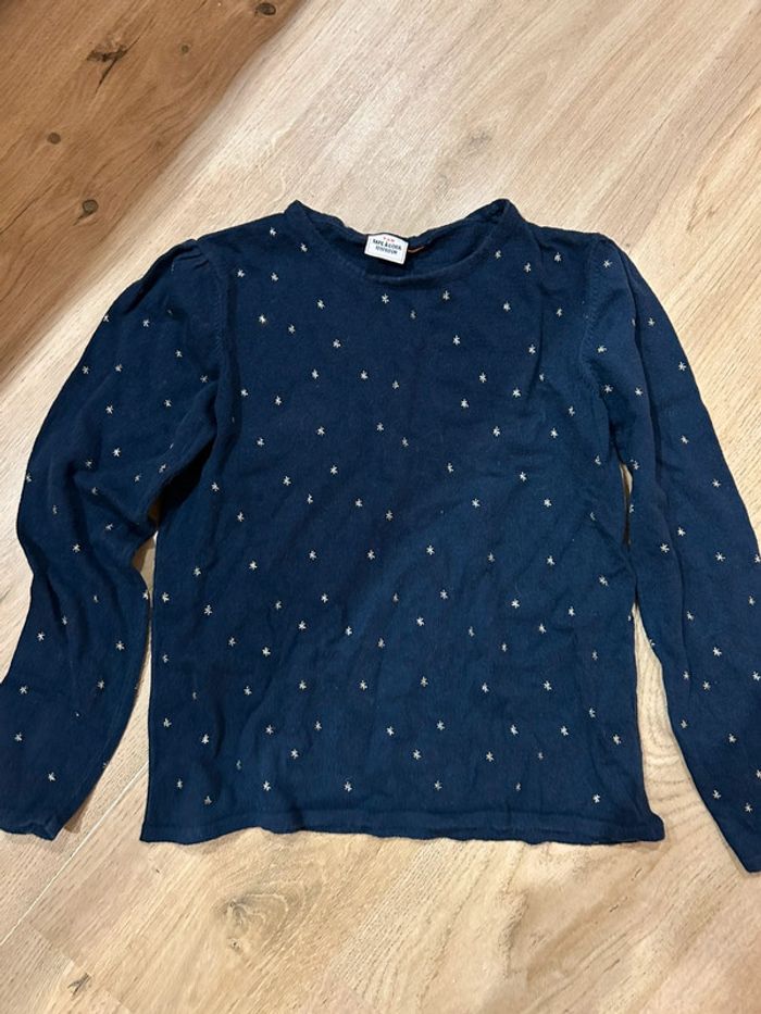 Pull bleu