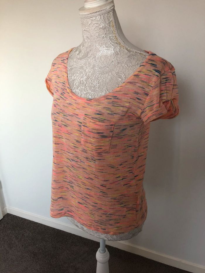 T-shirt taille M - photo numéro 2